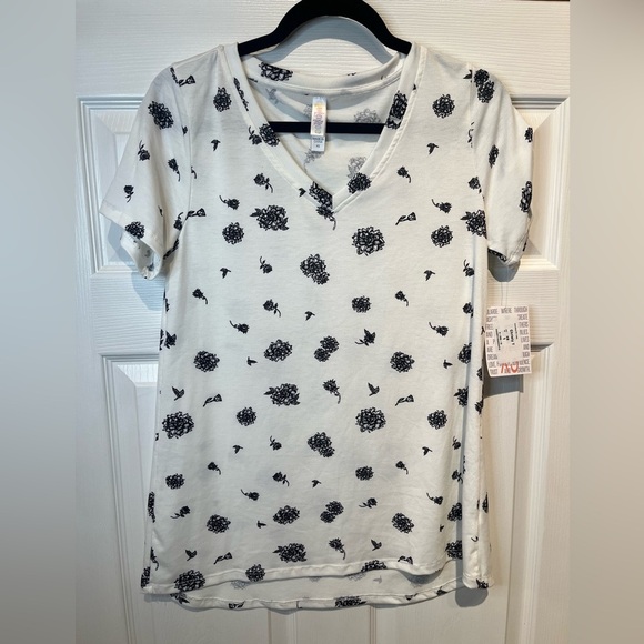 LuLaRoe XS Floral Short Sleeve V Neck T-Shirt - Picture 1 of 5